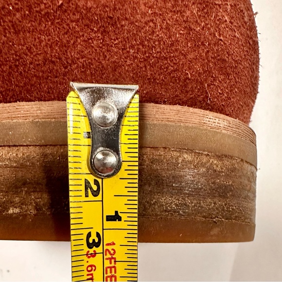 Timberland Leather and Nubuck wide calf boots. - Picture 11 of 15